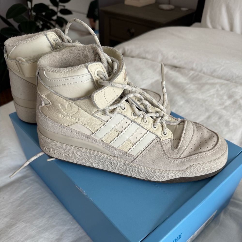 Adidas Ivy Park x Forum Mid